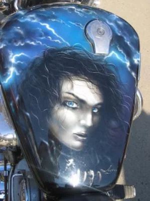 Ведьма. Yamaha - Virago.