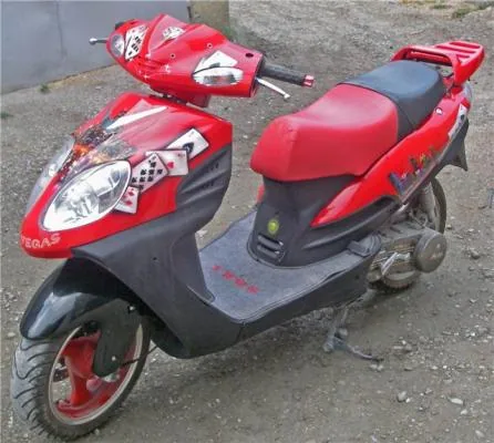 роспись скутера 2008