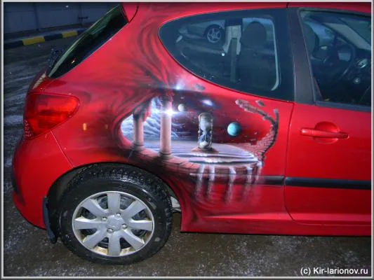 Аэрография  Peugeot в стиле сюрреализм