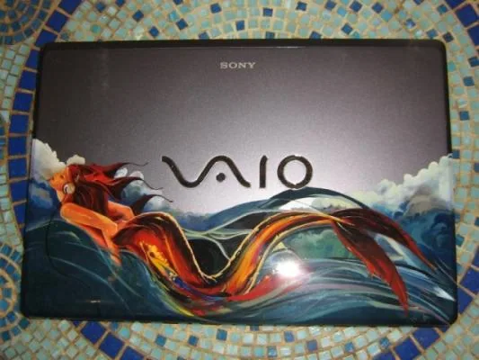 Русалка. Стильный моддинг ноутбука Sony VAIO. Живопись на ноутбуке.